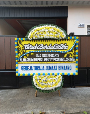Papan Bunga Duka di Gerokgak